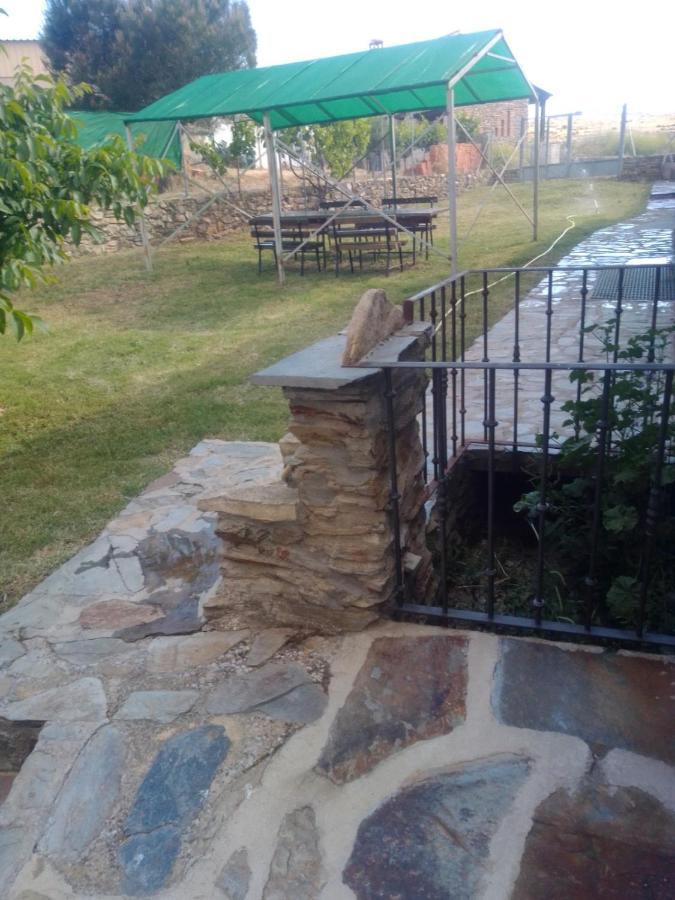 Casa Rural El Arroyo Miguelanez ภายนอก รูปภาพ